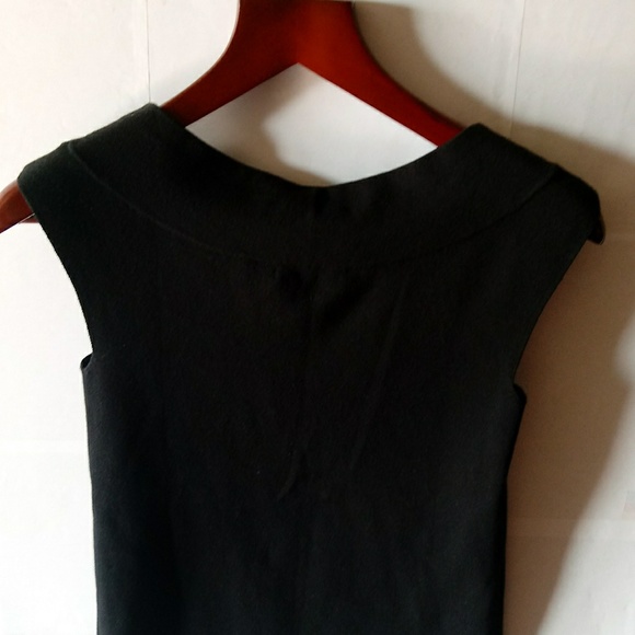 Banana Republic Black Sleeveless Top Size M - Picture 2 of 6